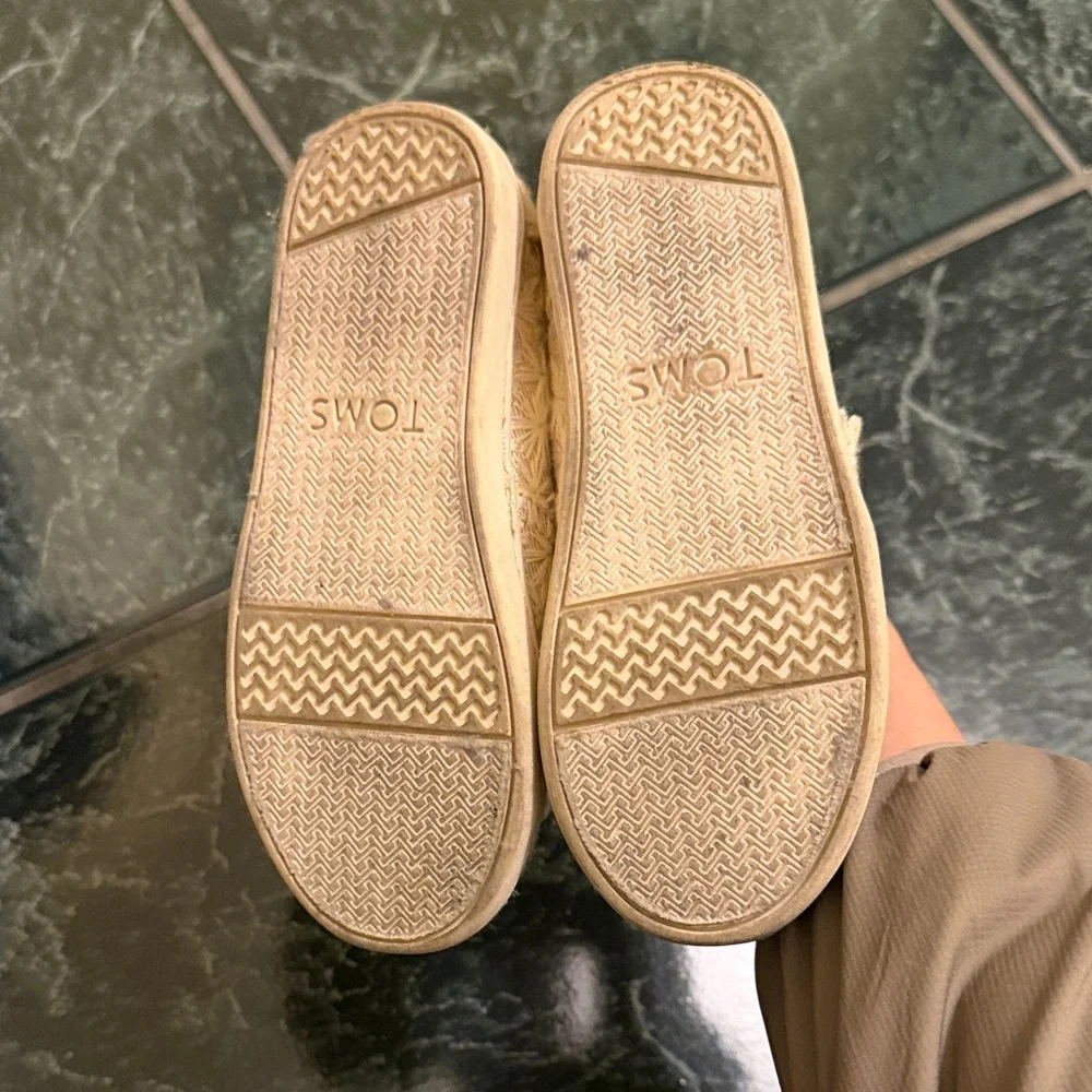 TOMS Kids Tan Embroidered Slip-On Moccasins